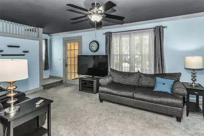 43 Elm Street, Lynbrook, NY 11563 - Photo 8
