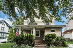43 Elm St, Lynbrook, NY 11563 - Photo 2