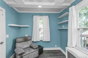 43 Elm St, Lynbrook, NY 11563 - Photo 12