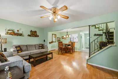 548 Saracino Drive, Maybrook, NY 12543 - Photo 16