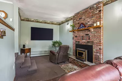 246 29th Street, Lindenhurst, NY 11757 - Photo 6