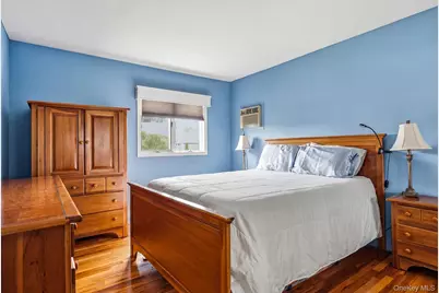 246 29th Street, Lindenhurst, NY 11757 - Photo 12