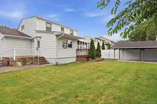 246 29th St, Lindenhurst, NY 11757 - Photo 18