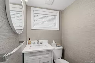 3 Nora Ln, Plainview, NY 11803 - Photo 16