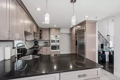 3 Nora Lane, Plainview, NY 11803 - Photo 18