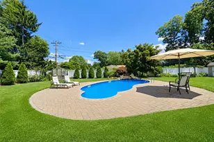 15 Seabrook Ln, Stony Brook, NY 11790 - Photo 22