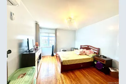 4744 199th Street, Flushing, NY 11358 - Photo 12