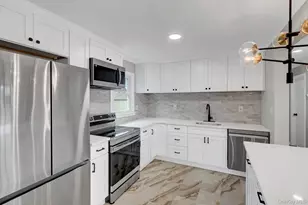 792 Highview Ave, Westbury, NY 11590 - Photo 8