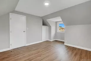792 Highview Ave, Westbury, NY 11590 - Photo 20