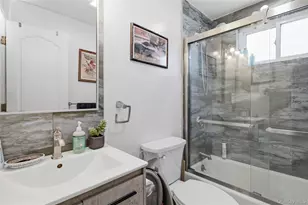 25-11 44th St, Astoria, NY 11103 - Photo 10
