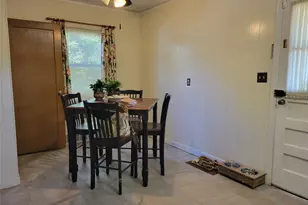 84-18 Commonwealth Blvd, Bellerose, NY 11426 - Photo 6