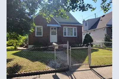 84-18 Commonwealth Boulevard, Bellerose, NY 11426 - Photo 2