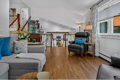 98 Florida Avenue, Commack, NY 11725 - Photo 18