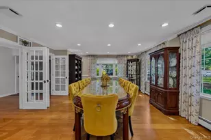 98 Florida Ave, Commack, NY 11725 - Photo 8