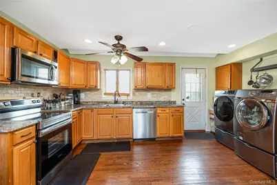 57 Overton Street, Freeport, NY 11520 - Photo 12