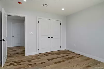 1104 Washington Avenue, Westbury, NY 11590 - Photo 22