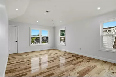 1104 Washington Avenue, Westbury, NY 11590 - Photo 16