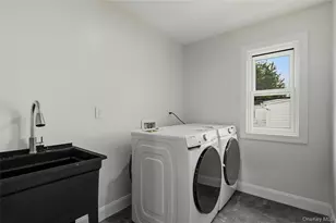 1104 Washington Ave, Westbury, NY 11590 - Photo 24