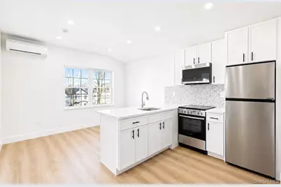 9 Lagrange Avenue #APT 3, Poughkeepsie, NY 12603 - Photo 1
