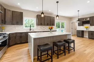 39 Surrey Dr, Center Moriches, NY 11934 - Photo 8