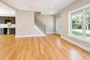 39 Surrey Dr, Center Moriches, NY 11934 - Photo 4