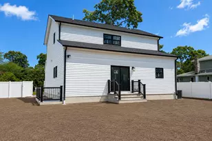 39 Surrey Dr, Center Moriches, NY 11934 - Photo 24