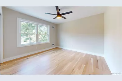 39 Surrey Drive, Center Moriches, NY 11934 - Photo 12