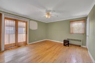 24 Pinehurst St, Long Beach, NY 11561 - Photo 10