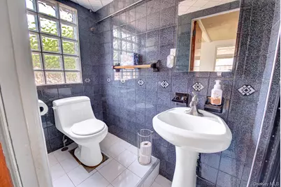 24 Pinehurst Street, Long Beach, NY 11561 - Photo 22