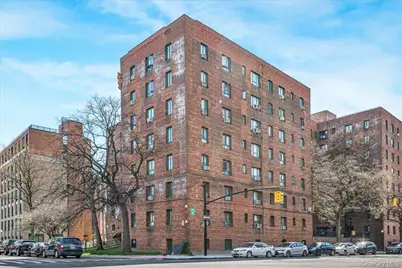 1700 Metropolitan Avenue #4F, Bronx, NY 10462 - Photo 2