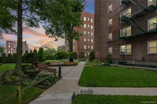22 Mulford, Hempstead, NY 11550 - Photo 4