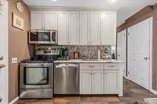 2565 Natta Blvd, Bellmore, NY 11710 - Photo 10
