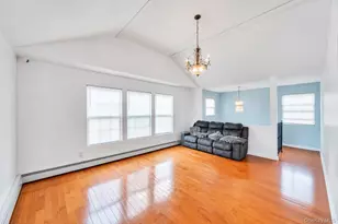 99 Ormond St, Hempstead, NY 11550 - Photo 4