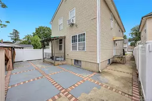 99 Ormond St, Hempstead, NY 11550 - Photo 34
