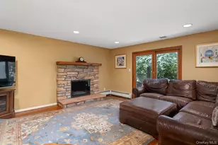 3125 Enos St, Bellmore, NY 11710 - Photo 10