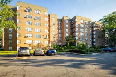 18-70 211th Street #1B, Bayside, NY 11360 - Photo 2