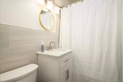 18-70 211th Street #1B, Bayside, NY 11360 - Photo 10