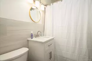 18-70 211th St, Bayside, NY 11360 - Photo 10