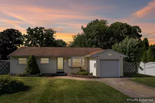 98 Rose Pl, Selden, NY 11784 - Photo 2
