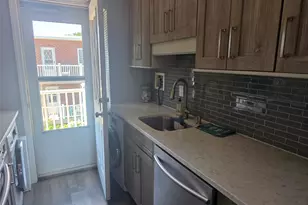 67 Farber Dr, West Babylon, NY 11704 - Photo 16