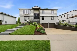 23 3rd Ave, Farmingdale, NY 11735 - Photo 2