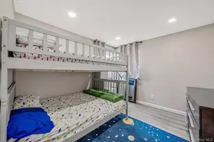 28 High St, Farmingdale, NY 11735 - Photo 6