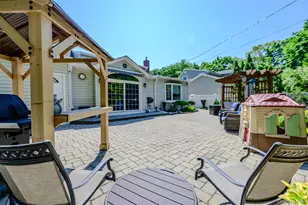 10 Dorset Ln, Rockville Centre, NY 11570 - Photo 30