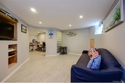 10 Dorset Lane, Rockville Centre, NY 11570 - Photo 26