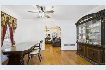 10314 89th Street, Ozone Park, NY 11417 - Photo 16