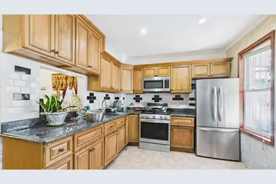 10314 89th Street, Ozone Park, NY 11417 - Photo 24