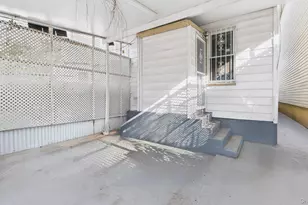 103-14 89th St, Ozone Park, NY 11417 - Photo 42