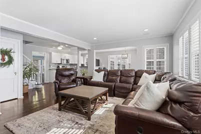 110 Tappan Landing Road, Tarrytown, NY 10591 - Photo 4