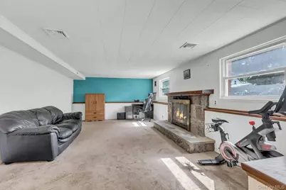 29 Edgewater Avenue, Bayport, NY 11705 - Photo 24