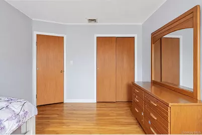710 Lafayette Avenue, Uniondale, NY 11553 - Photo 12
